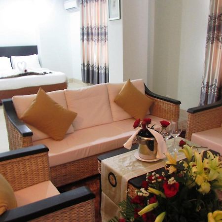 Sen Han Hotel Phnom Penh Eksteriør billede