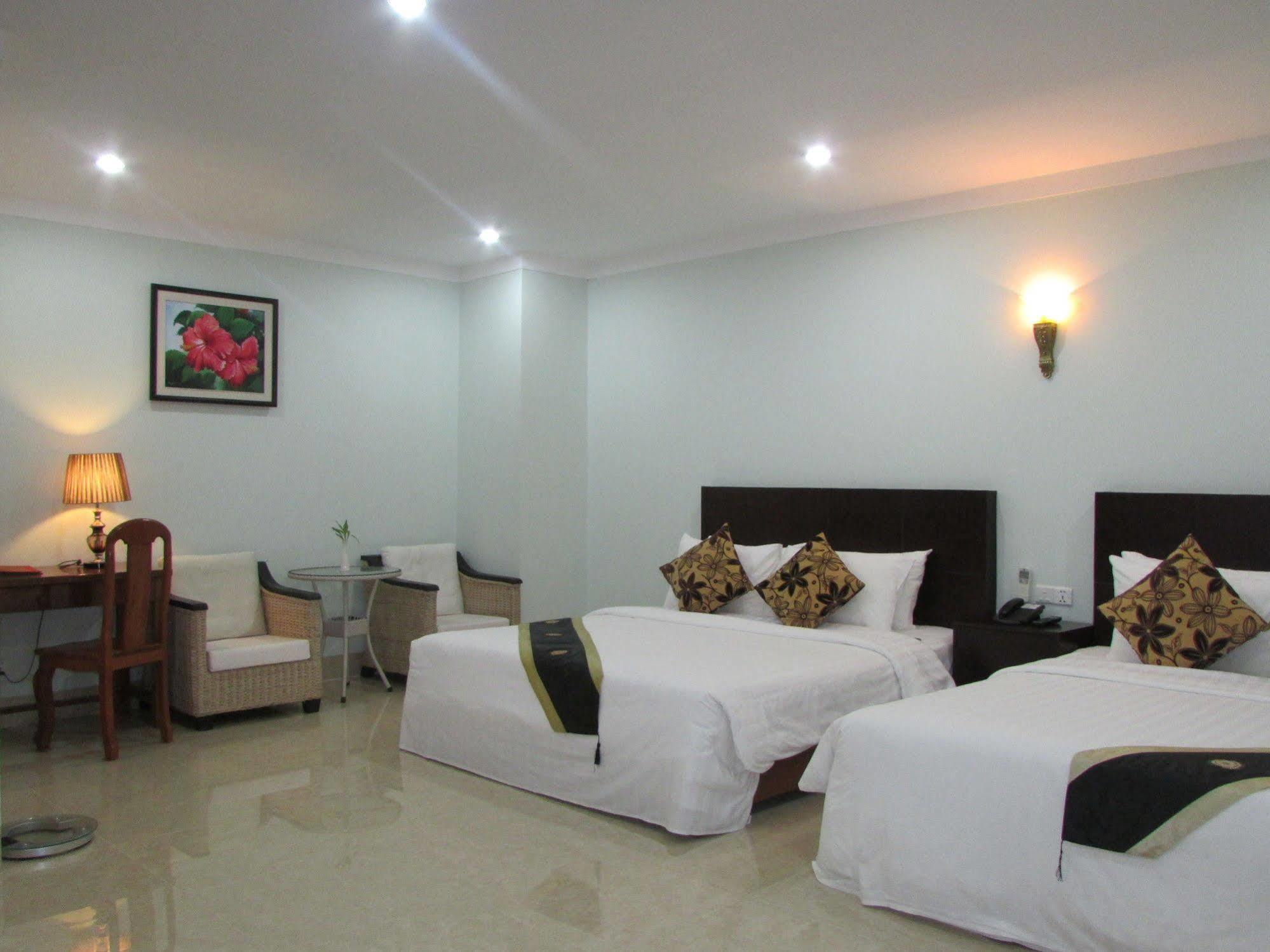 Sen Han Hotel Phnom Penh Eksteriør billede
